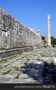Wall and column in temple Apollo in Didim, Turkey