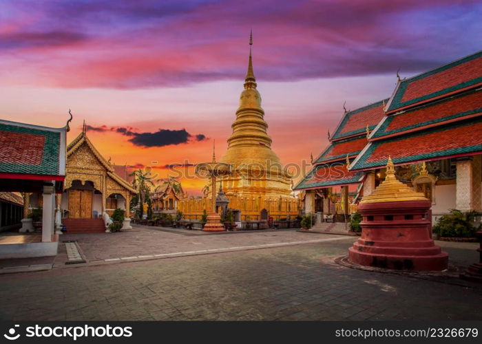 Wat phra that hariphunchai was a measure of the Lamphun, Thailand