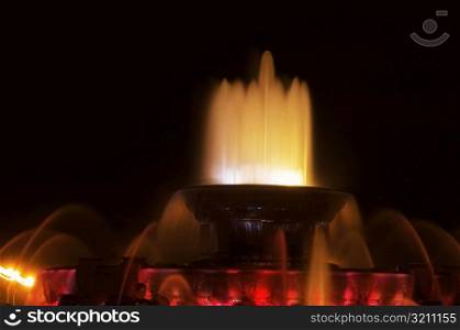 Water fountain lit up at night, Clarence Buckingham Fountain, Chicago, Illinois, USA