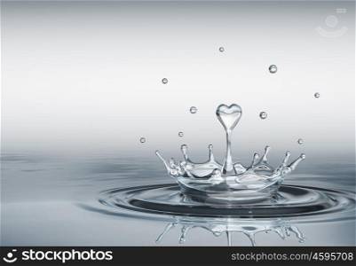 Water splash in form of heart