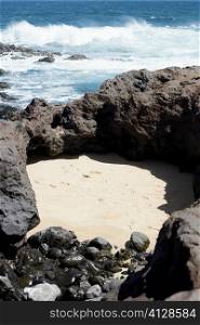 Waves breaking on the coast, Hookipa Beach Park, Maui, Hawaii Islands, USA