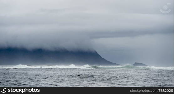 Waves in the Pacific Ocean, Skeena-Queen Charlotte Regional District, Haida Gwaii, Graham Island, British Columbia, Canada