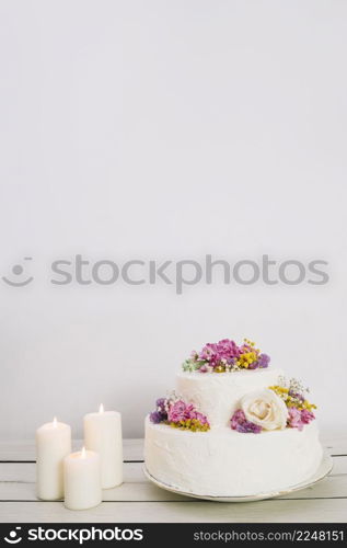 wedding cake with flowers 3. wedding cake with flowers 2