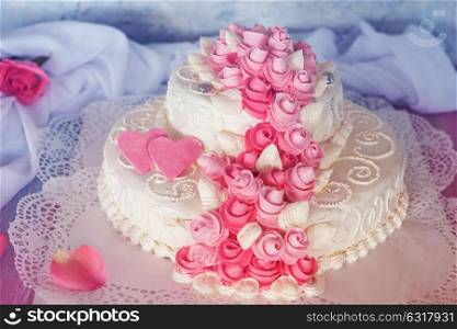 wedding cake with flowers. Tasty beauty wedding cake with flowers
