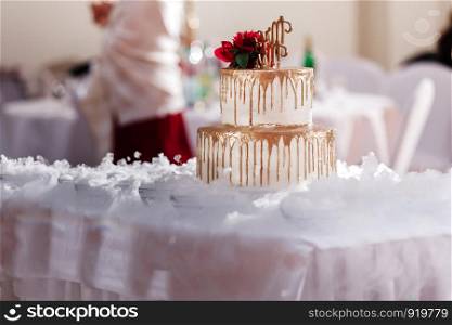 wedding decorated cake with smoke. Stunning wedding cake and magnificent decoration.. Stunning wedding cake and magnificent decoration. wedding decorated cake with smoke