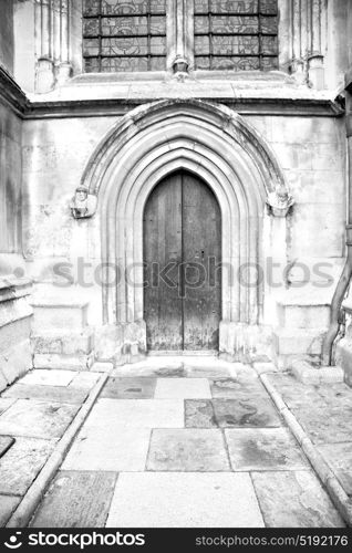 weinstmister abbey in london old church door and marble antique wall