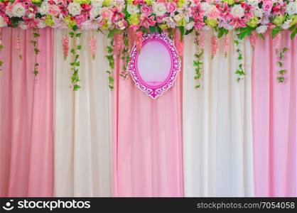 White and pink Scene wedding