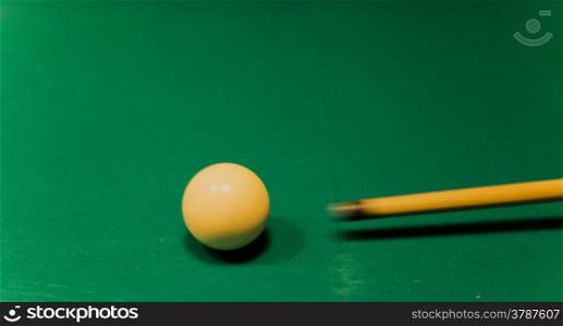 white ball snooker in an amateur competition