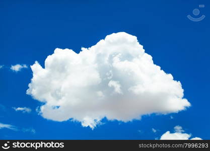 White cloud in the blue sky