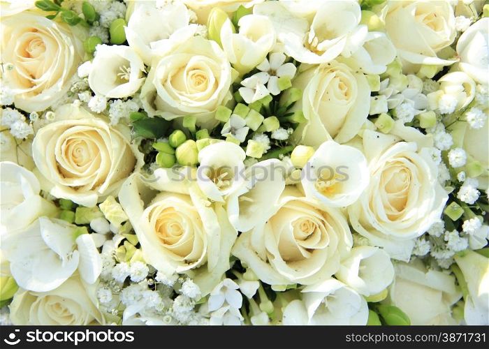 White floral arrangement, wedding centerpiece