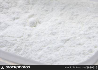 White refined sugar