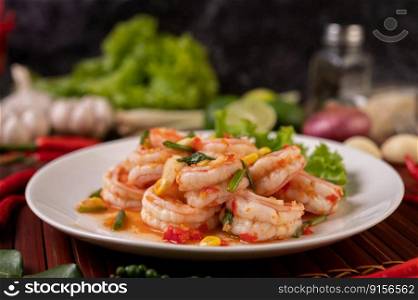 White shrimp salad with lettuce Corn and scallions, chopped.
