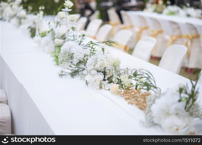 White wedding flower background and wedding decoration