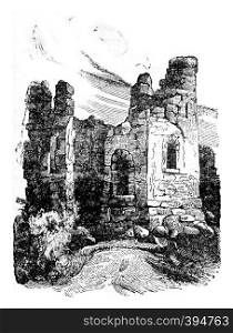 Wigmore Castle Ruins, vintage engraved illustration. Colorful History of England, 1837.