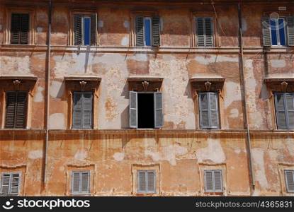 Window shutters, Rome
