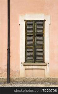 window varese palaces italy abstract sunny day wood venetian blind in the concrete brick