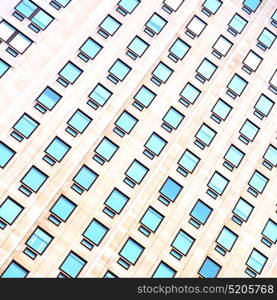 windows in the city of london home and office skyscraper building