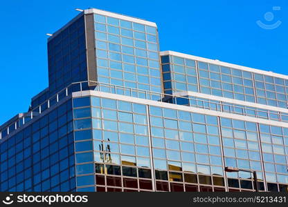 windows in the city of london home and office skyscraper building