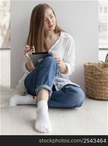 woman coming up with new ideas blog indoors 2