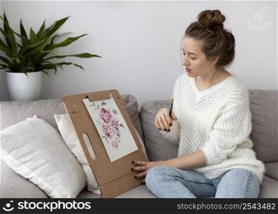 woman drawing tutorial