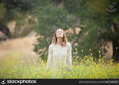 Woman enjoying fresh air in park, Stoney Point, Topanga Canyon, Chatsworth, Los Angeles, California, USA
