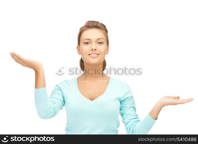 woman measuring something on the palms of her hands