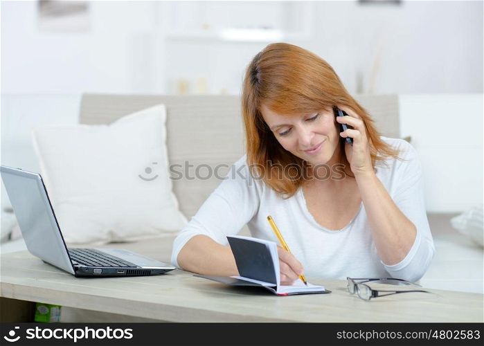 woman on the phone asking for an appointment