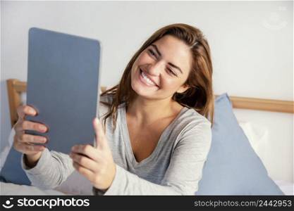 woman using tablet 3