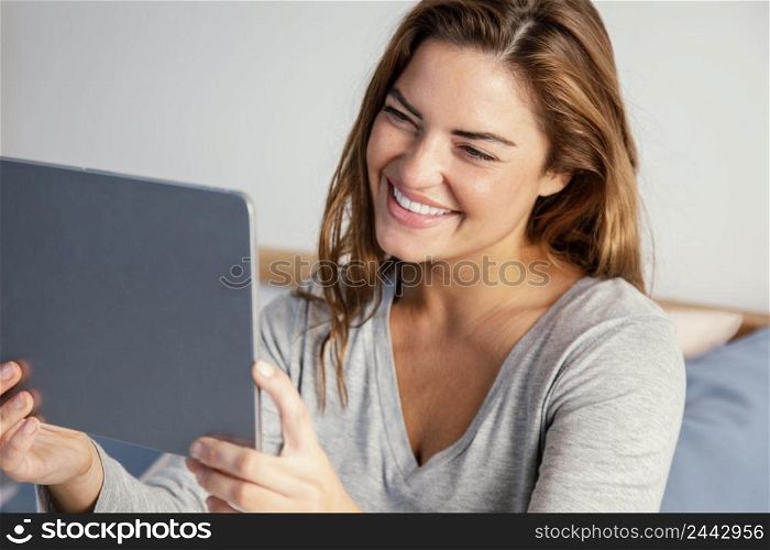 woman using tablet 4