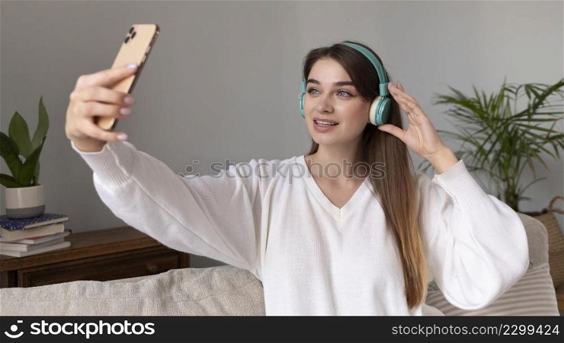 woman with headphones mobile 2