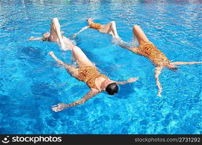 women synchronous floating