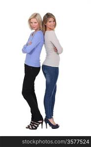 Women wearing skinny jeans