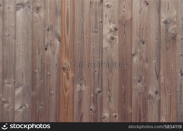 Wooden planks in vertical alignment