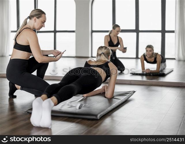 workout with personal trainer gym