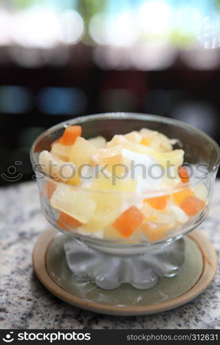 yogurt with fruit salad