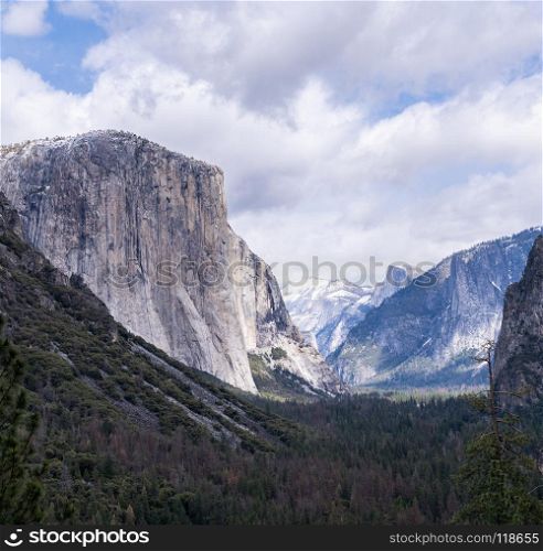 Yosemite national Park . Tunnel View of Yosemite national Park in California San Francisco USA