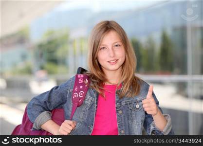 Young girl back to school