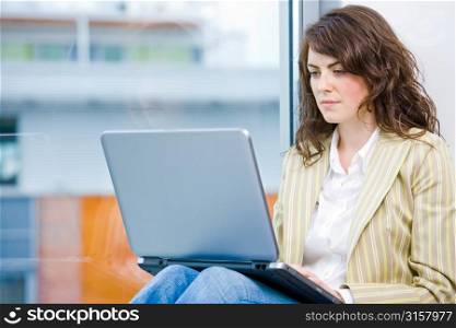 Young women on a Laptop