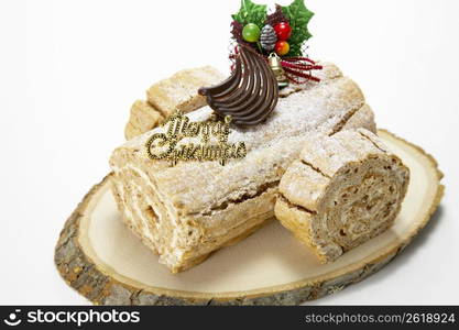 Yule-log cake