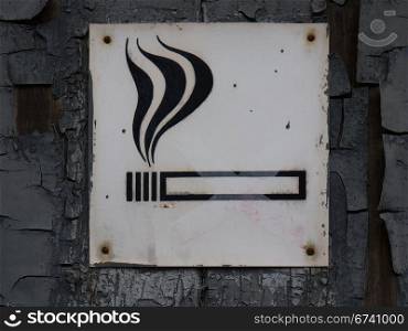 Zigarette erlaubt. old signboard in Berlin: Cigarette permits