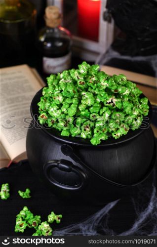 zombie boogers popcorn of Halloween. Tricks and Treats. Ideas and inspiration for spooky chic Halloween table decorations