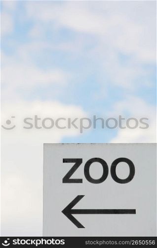 zoo sign post