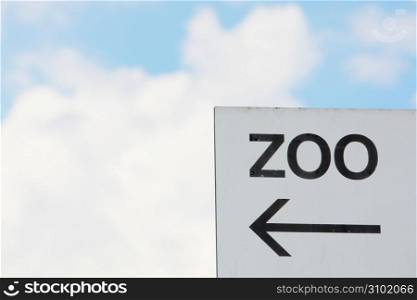 zoo sign post