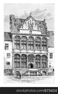 Zoutleeuw Town Hall in Zoutleeuw, Belgium, drawing by Barclay based on a photograph, vintage illustration. Le Tour du Monde, Travel Journal, 1881