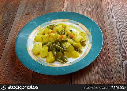zucchine in umido con uova - Italian cuisine steamed zucchini with spices