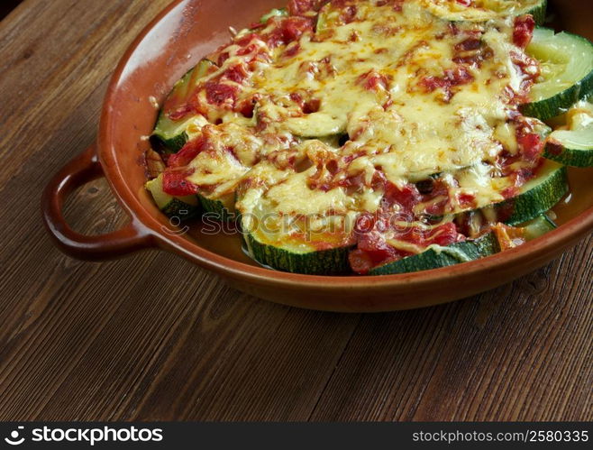 zucchini with cheese and tomatoes -F?r?nda K?ymal? Kabak.Turkish cuisine